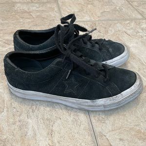 *sold* Converse One Star Black Sneakers
